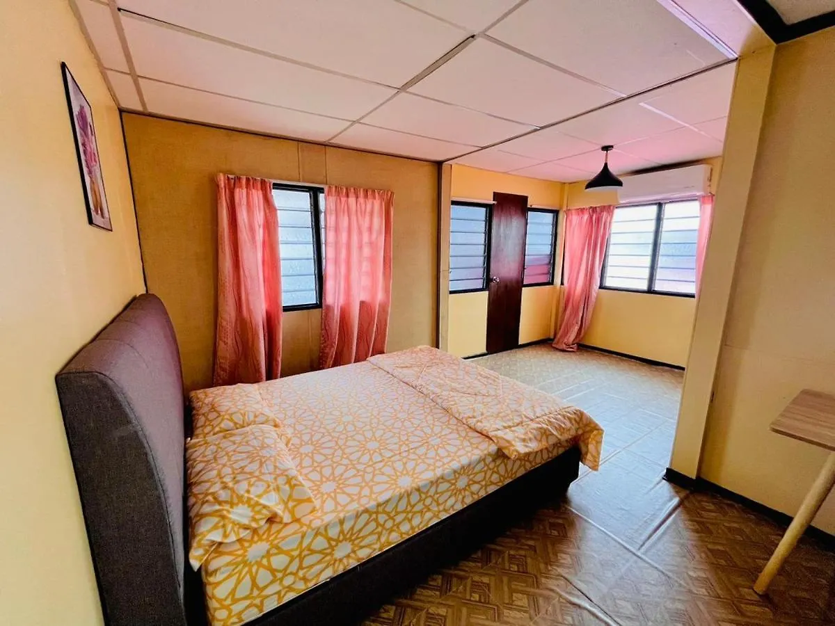 Halim'S Rumah Singgah Mxslim Only Jelutong 0*,