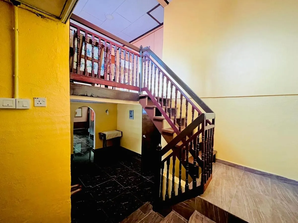 Halim'S Rumah Singgah Mxslim Only Jelutong 0*,  Malaysia